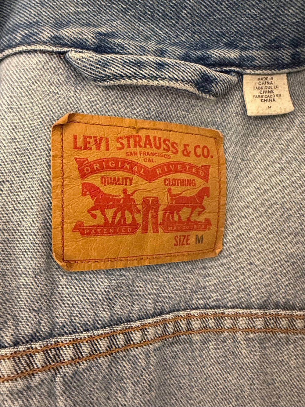 Levi's Classic Light Blue Denim Work Jacket - Picture 2 of 11